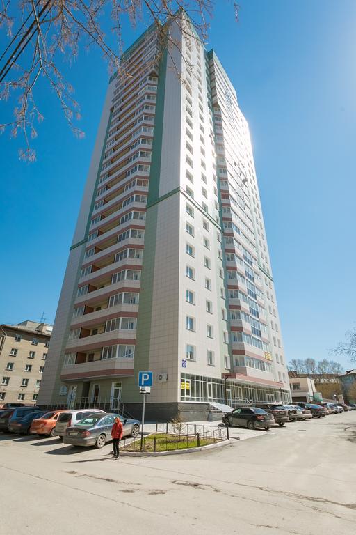 Narayana Apartments On Sibirskaya 42 Novosibirsk Buitenkant foto